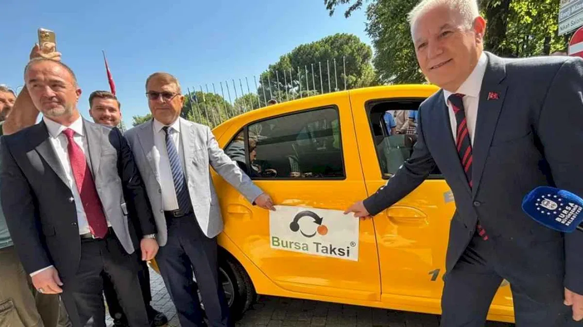 Bursa'da taksi sektöründe dijital hamle... 'Bursa Taksi' uygulaması tanıtıldı
