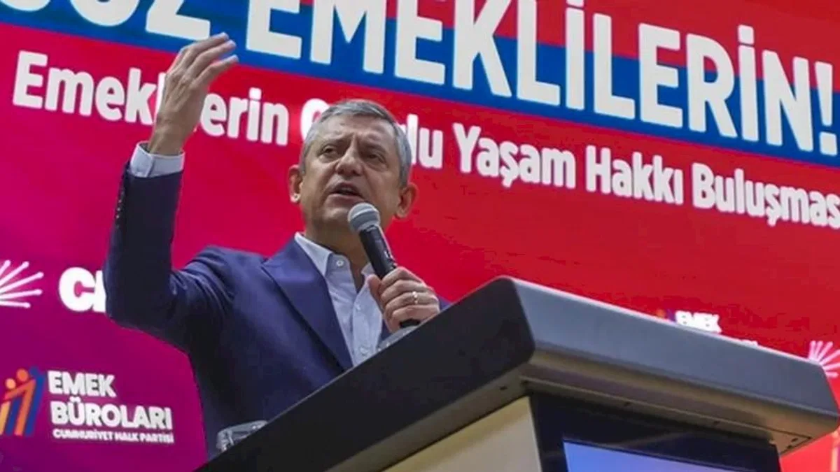 Özgür Özel: 'Emekli artık zam değil; sandık istiyor'