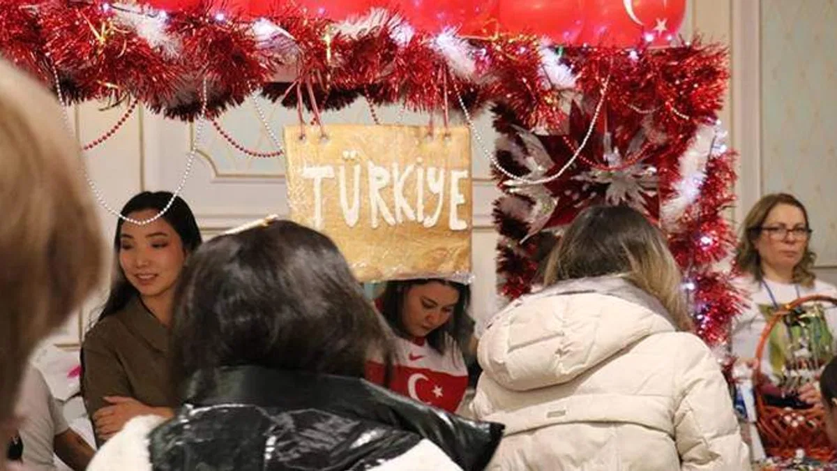 Kazakistan’daki yılbaşı kermesinde Türkiye standı en çok ziyaret edilenler arasında