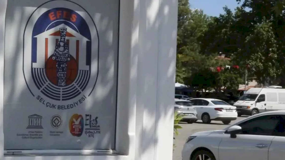 Efes Selçuk’ta aylık otopark abonmanlığı dönemi başladı