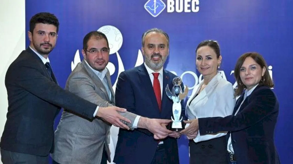 'Yılın Çevreci Yerel Yönetimi' ödülü Bursa'ya geldi