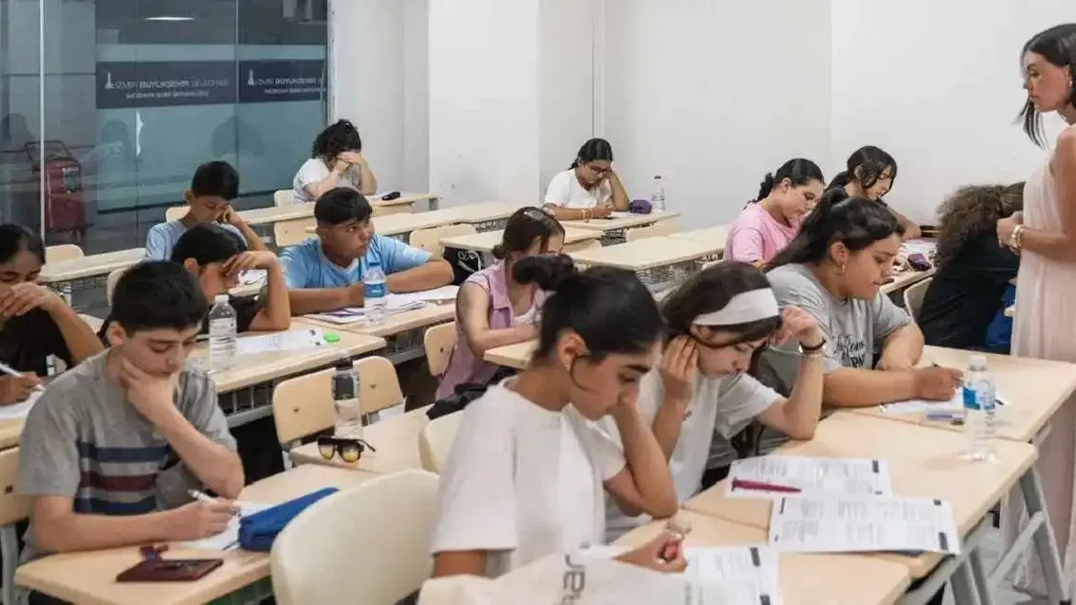 Sınav Destek Merkezlerinde yaz dolu dolu geçiyor