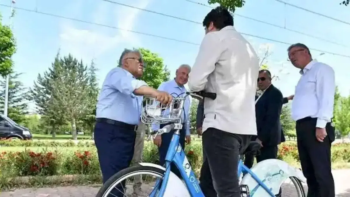 Öğrencilerden Başkan Büyükkılıç'a “KAYBİS” teşekkürü