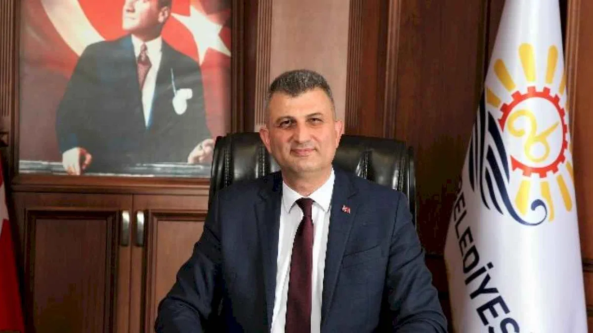 Başkan Sezer: “Çanakkale Zaferi'nin 109. yılı kutlu olsun”