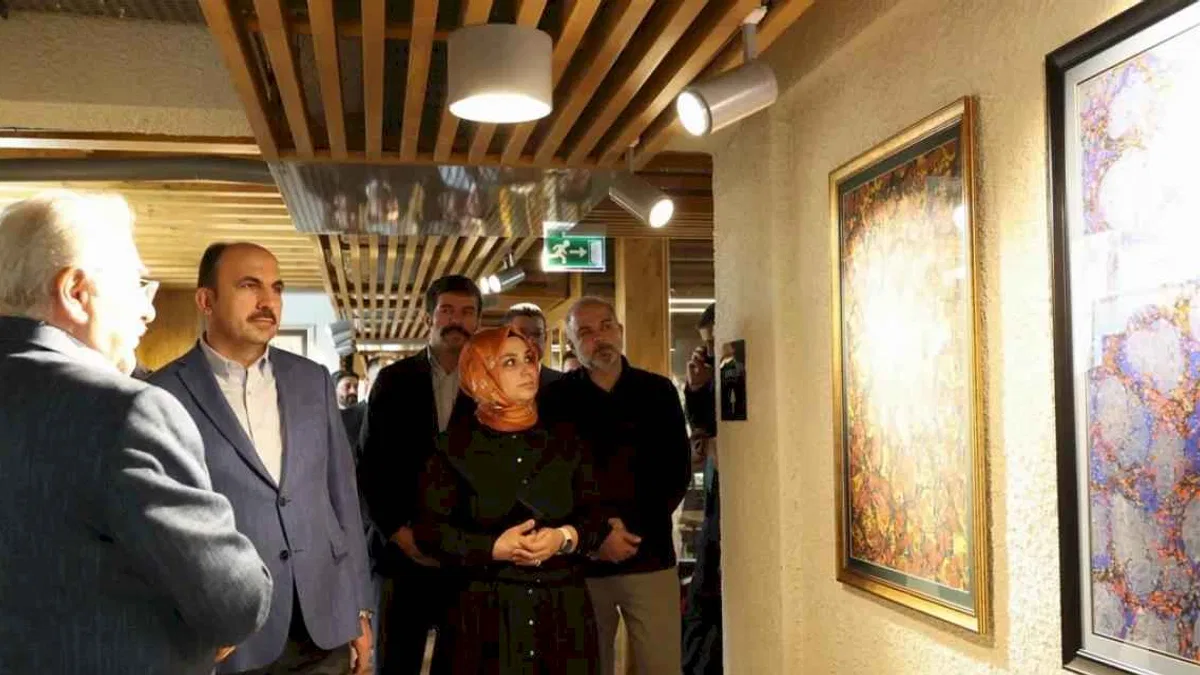 Başkan Altay’dan Meydan Evleri’nde sanat ziyareti