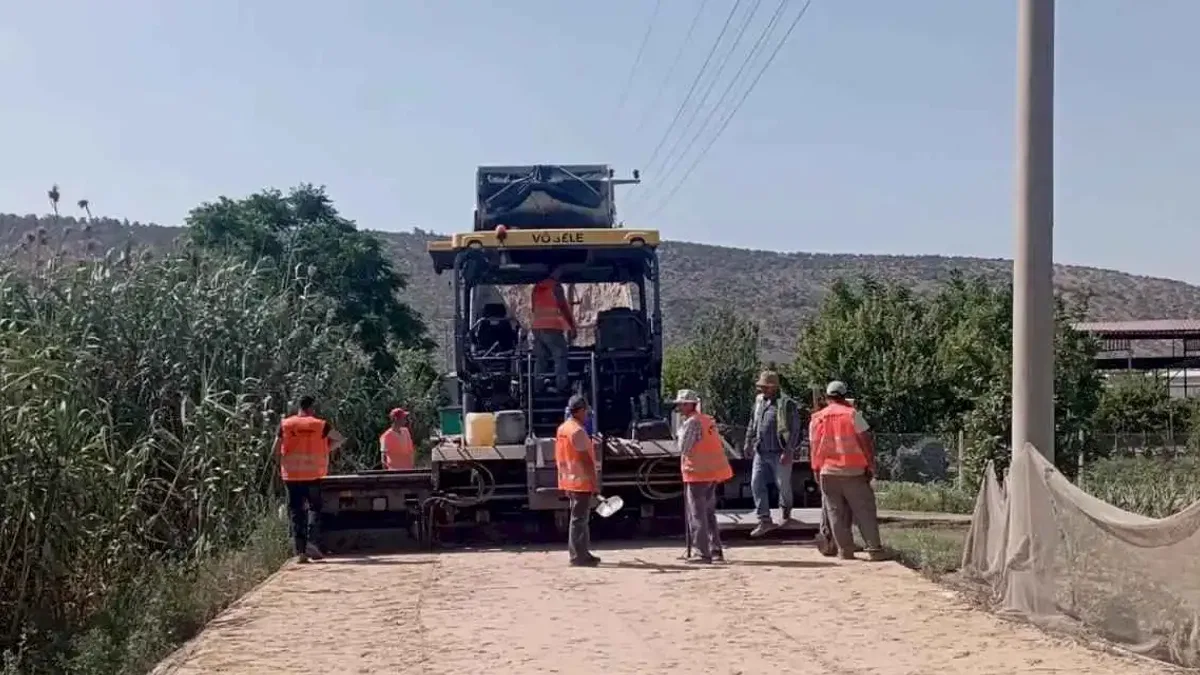 Muğla Büyükşehir kırsalda ulaşım kalitesini artırıyor