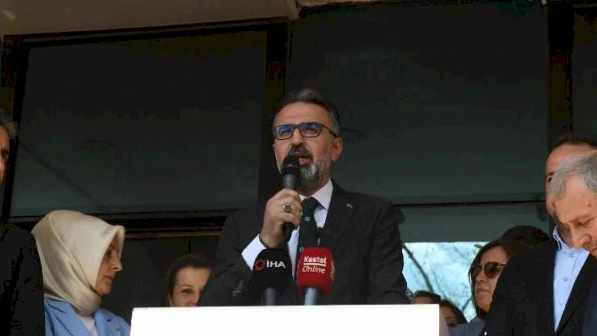 Kestel Belediye Başkanı Ferhat Erol, görevini devraldı