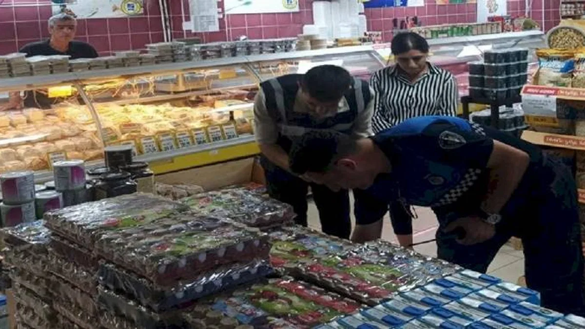 Kocaeli Zabıtası'ndan raf ve kasa fiyatı denetimi