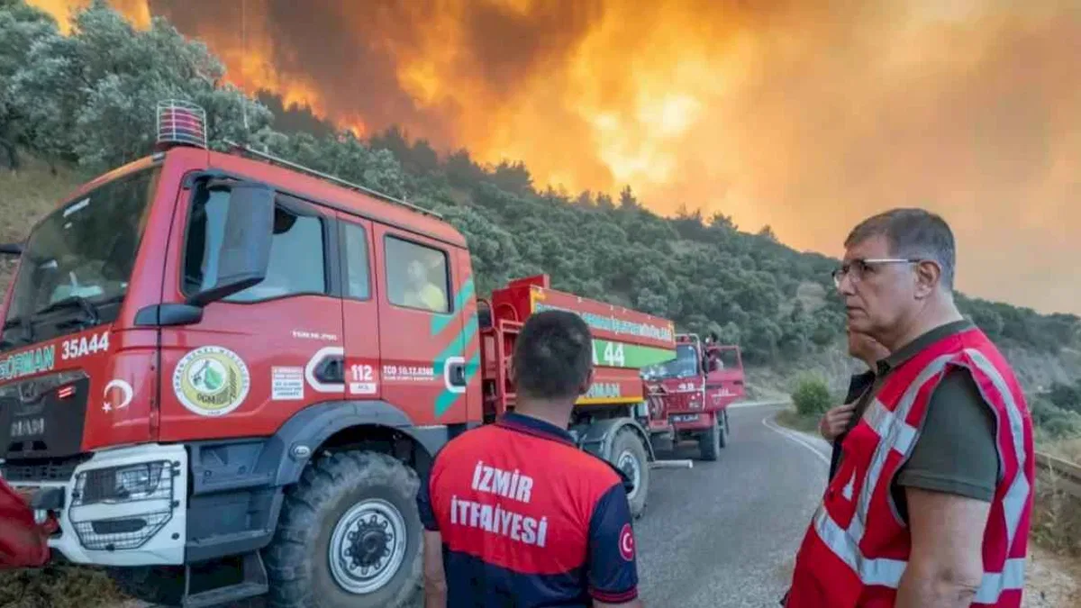 İzmir yangınlarla savaşıyor... İzmir'in ateşle imtihanı