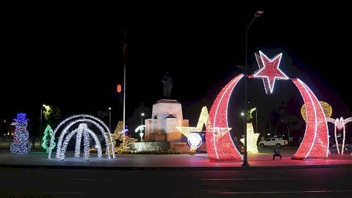 Muğla Büyükşehir'in Süslemeleriyle Muğla Işıl Işıl