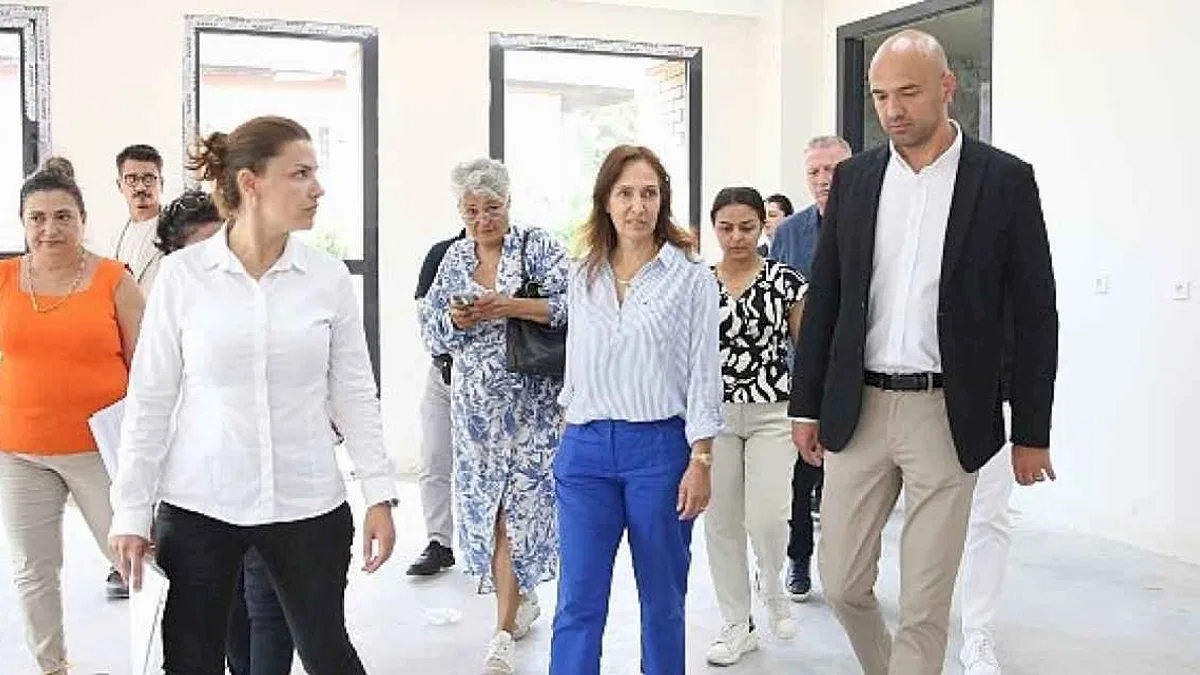 Karşıyaka 'Taziye Evi ve Kütüphane' binasına kavuşuyor