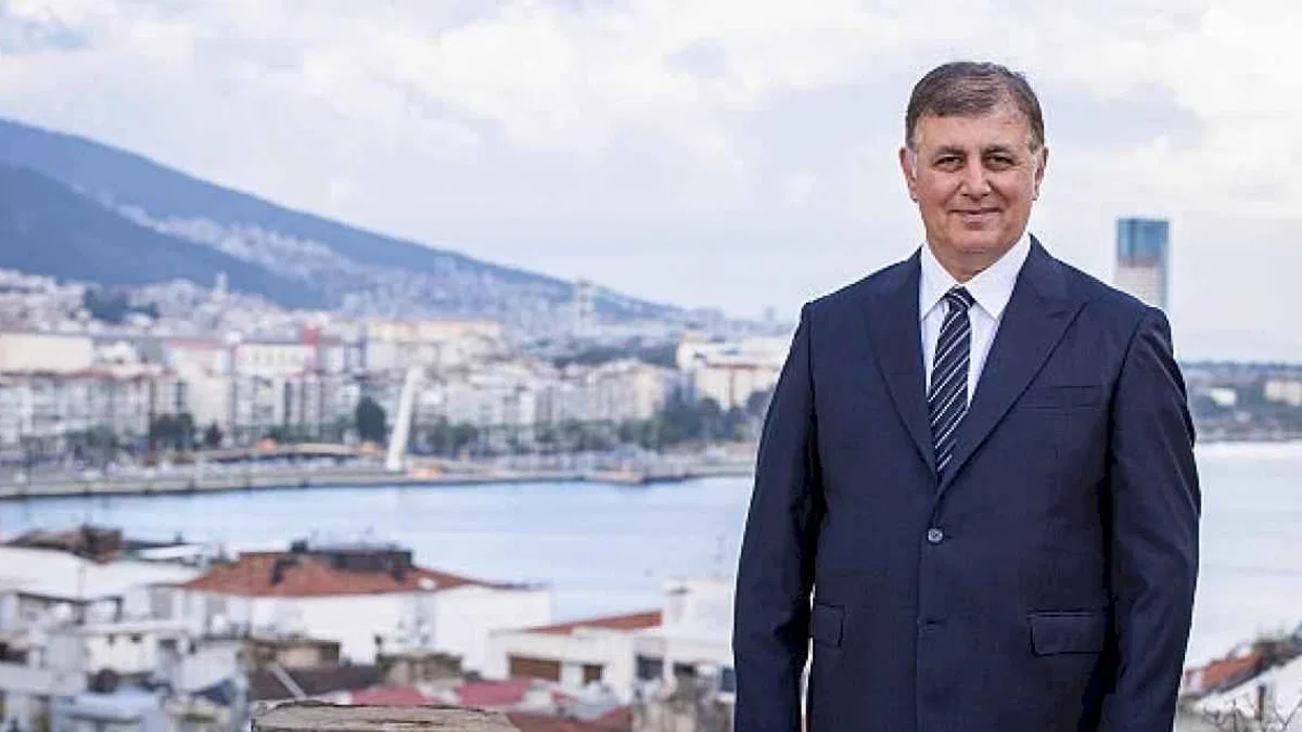 İzmir, yaşanabilir, dayanıklı ve refah seviyesi yüksek bir kent olacak