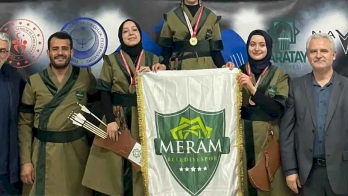 Geleneksel okçulukta zirve; Meram Belediyespor’un