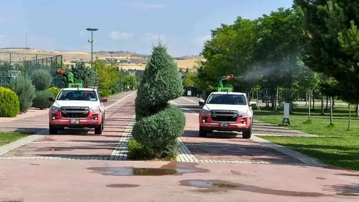 Ankara Büyükşehir'de ilaçlama seferberliği