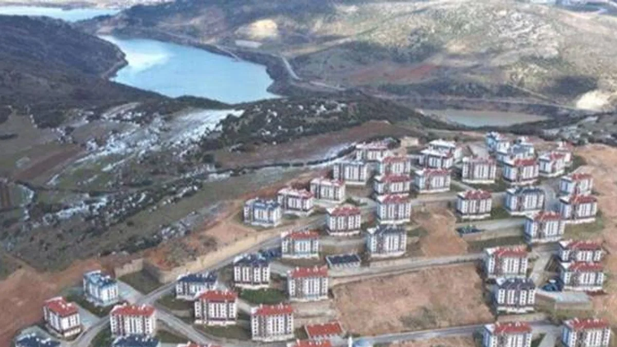 Bursa İnegöl'de 3. Etap ilk konutlar teslim edildi