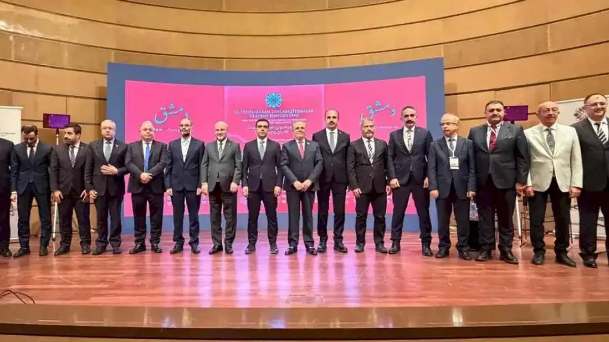 10. Uluslararası Dini Araştırmalar ve İnsan Sempozyumu Şam’da başladı