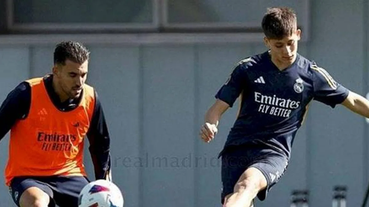 Arda Güler 2 ay sonra Real Madrid'de takımla birlikte antrenmana çıktı