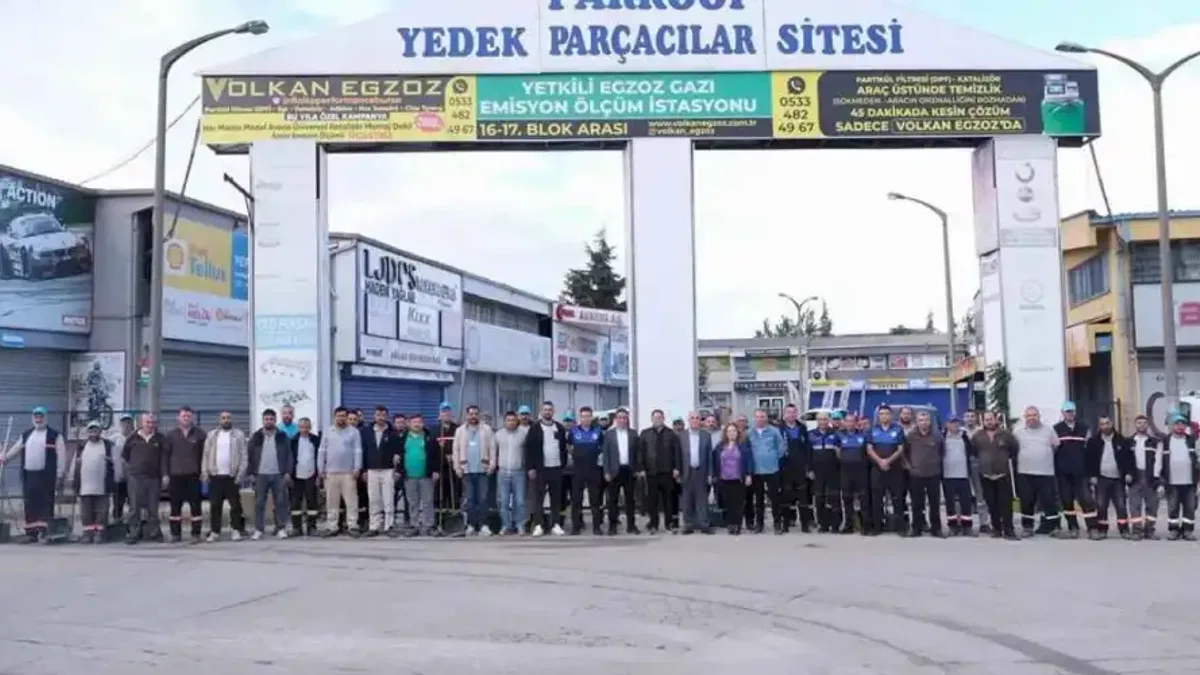 Nilüfer Belediyesi’nden Beşevler Sanayi Sitesi’nde Kapsamlı Temizlik