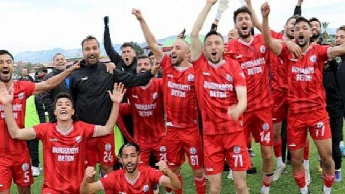 Burhaniye Belediyespor 3.Lig Yolunda Dolu Dizgin Devam Ediyor