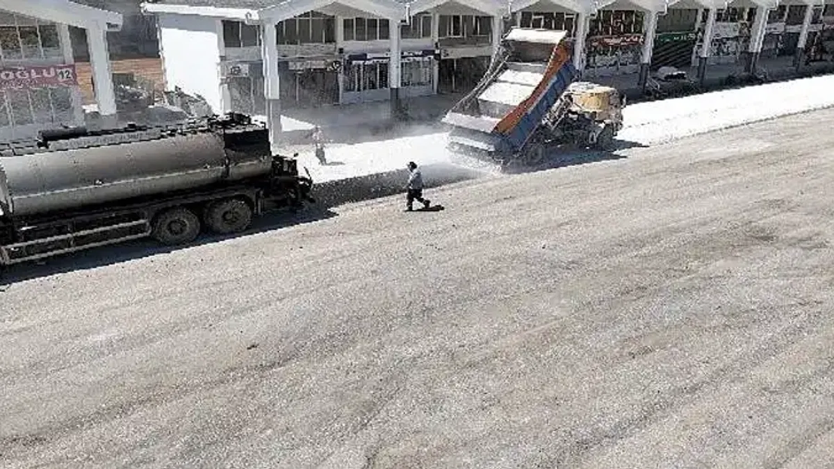 Serik Çandır Toptancı Hali baştan sona yenilendi
