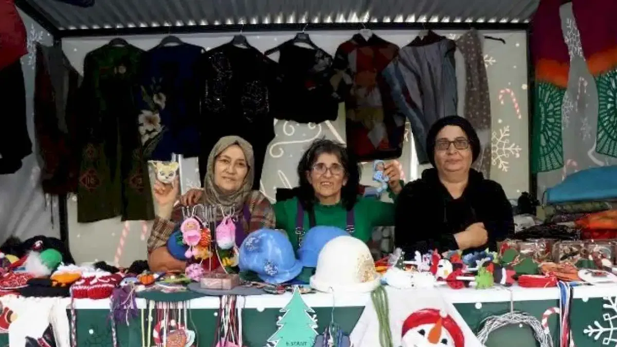 İzmit Belediyesi ile kadınların el emeği kazanca dönüşüyor