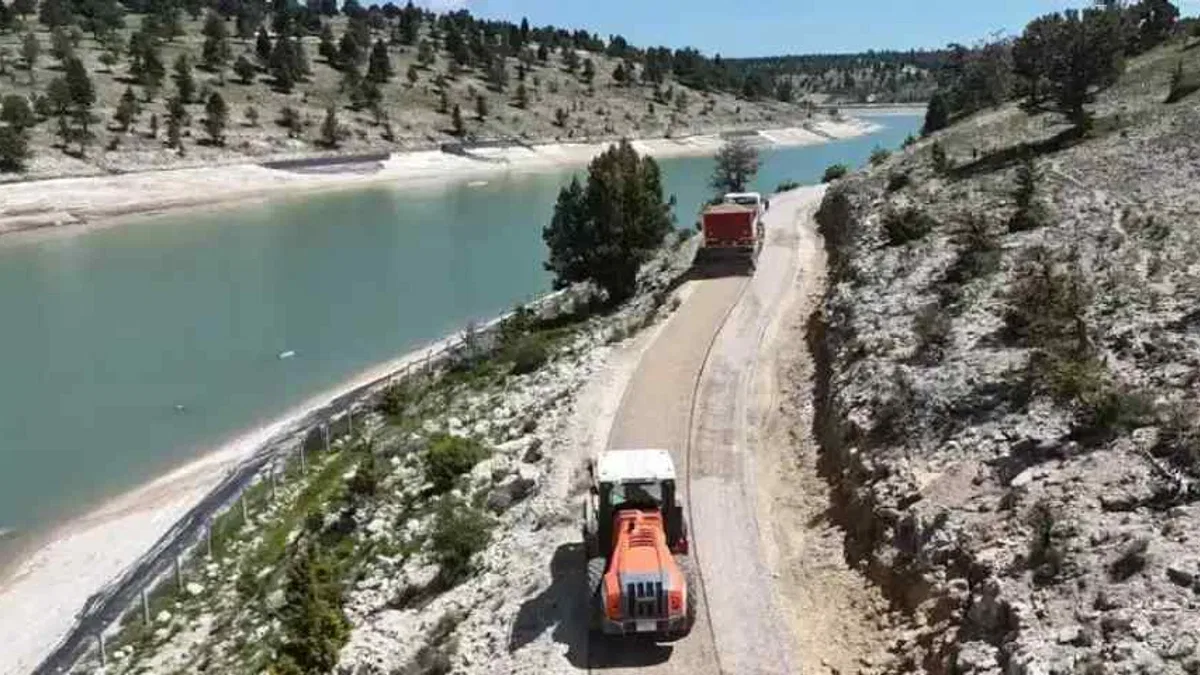Mersin Büyükşehir, Güzeloluk-Kuşluca bağlantı yolunu yeniledi