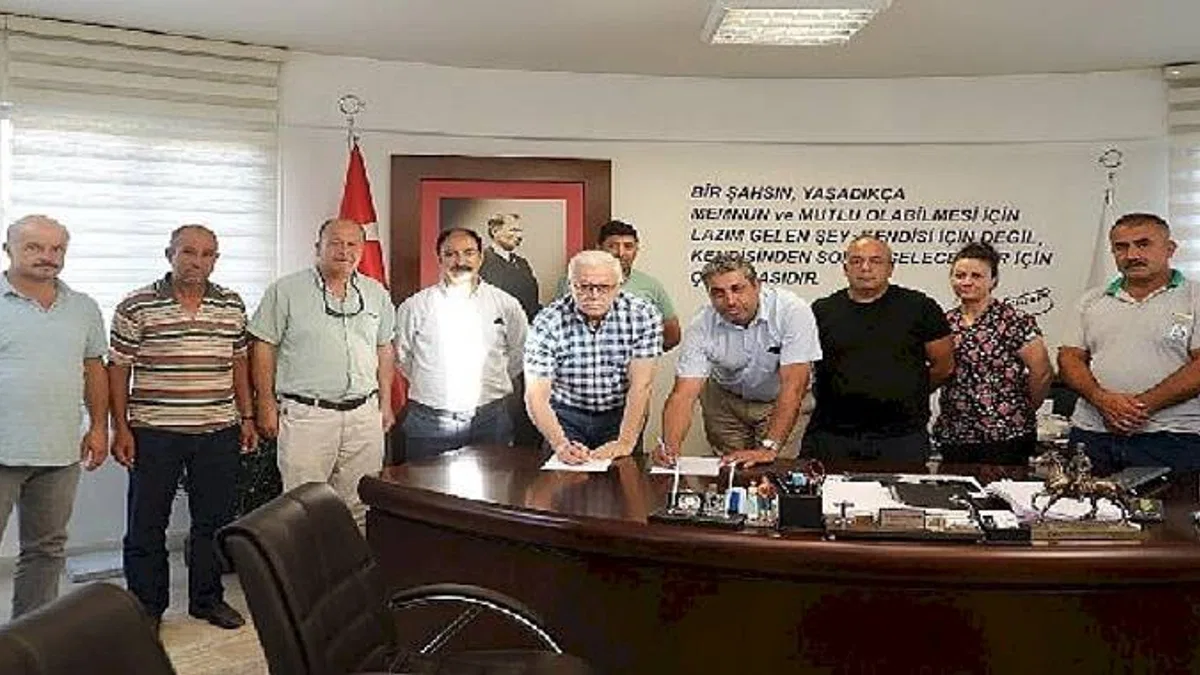 Burhaniye Belediyesi'nde en düşük kadrolu işçi maaşı 22.000 TL oldu