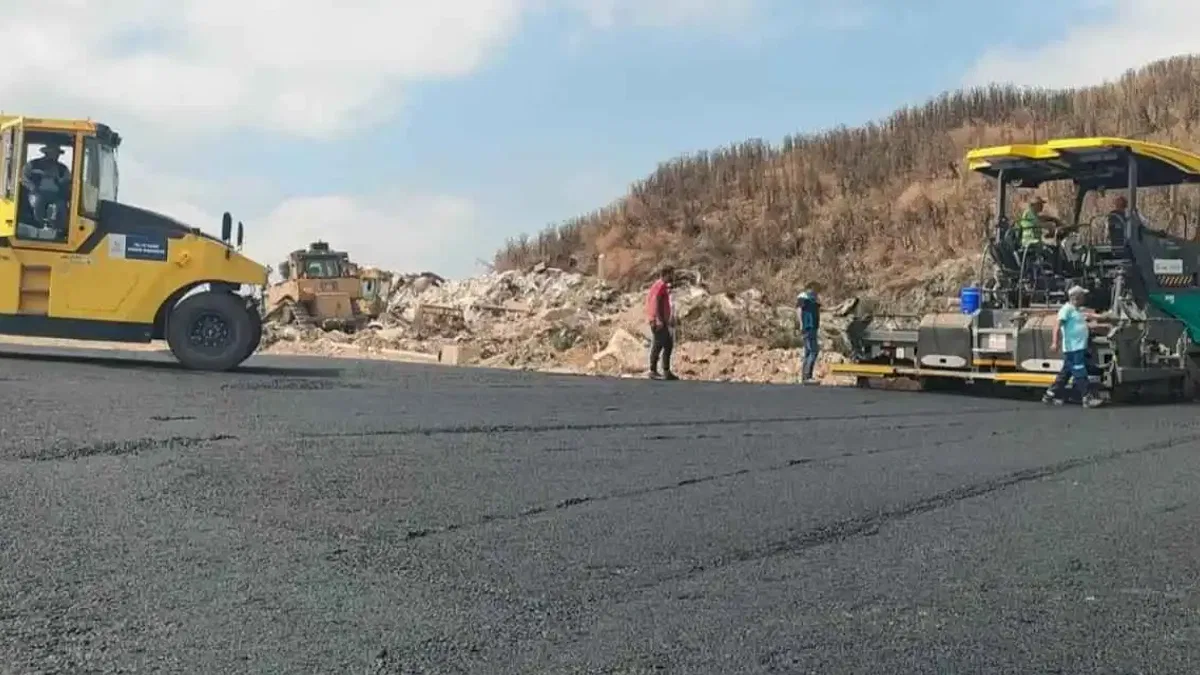 Kocaeli Büyükşehir’den İzaydaş’a yol bakım dokunuşu