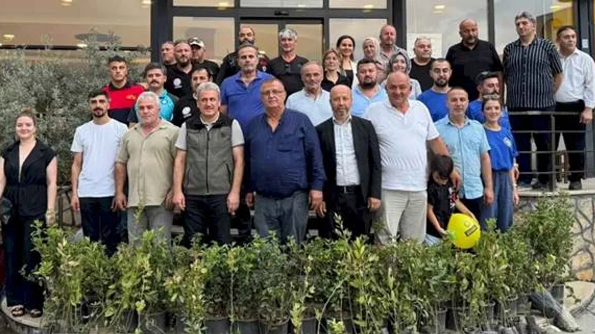 Kocaeli Büyükşehir’den Geyve’ye fidan desteği