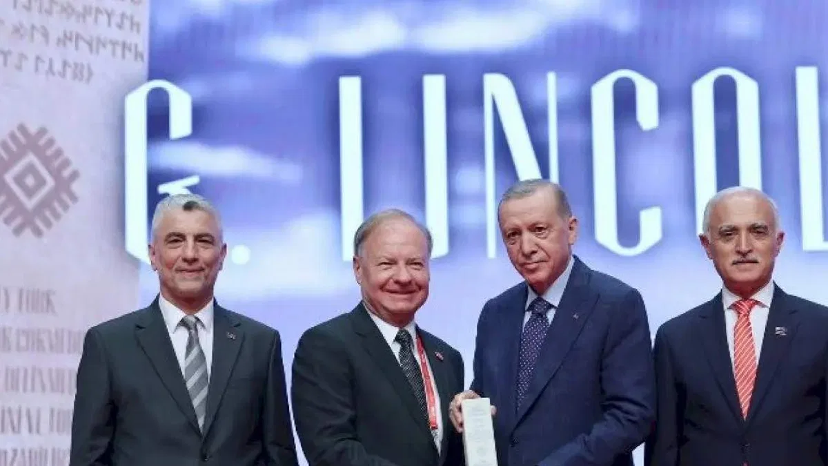 Cumhurbaşkanı Erdoğan Türk dünyasına hitap etti