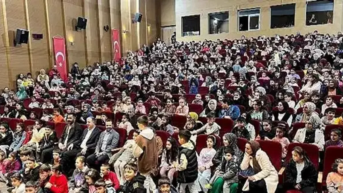 Dilovası'nda Çocuklar Salona Sığmadı