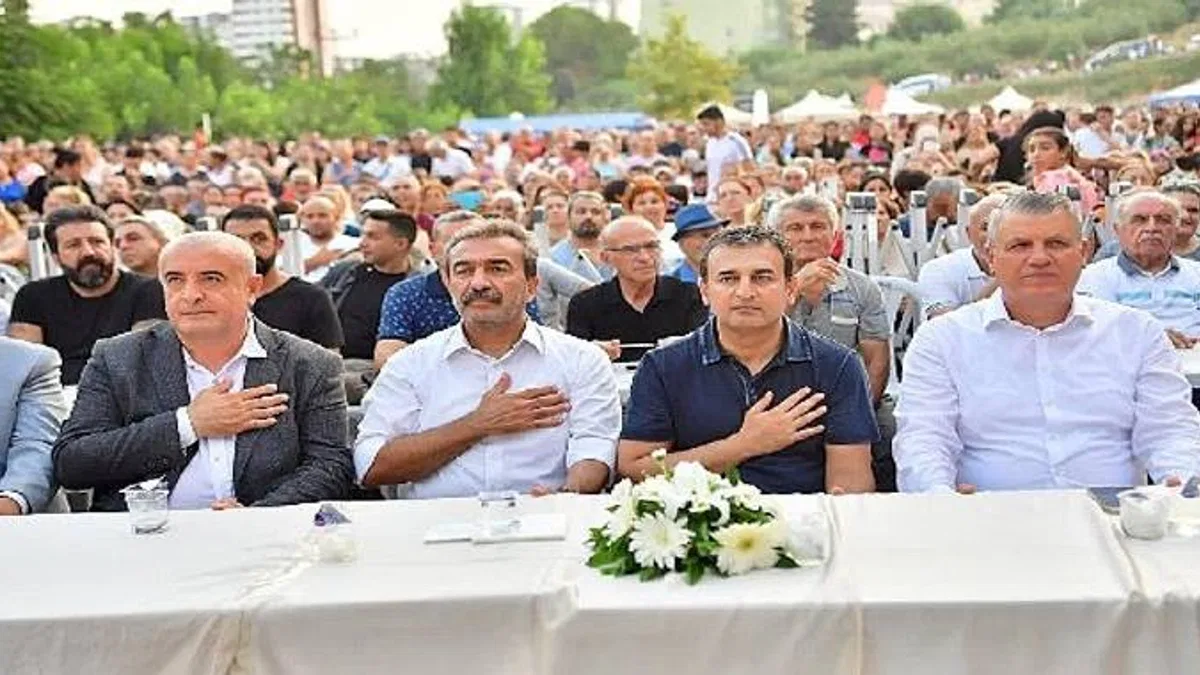 Başkan Soner Çetin aşure etkinliğine katıldı