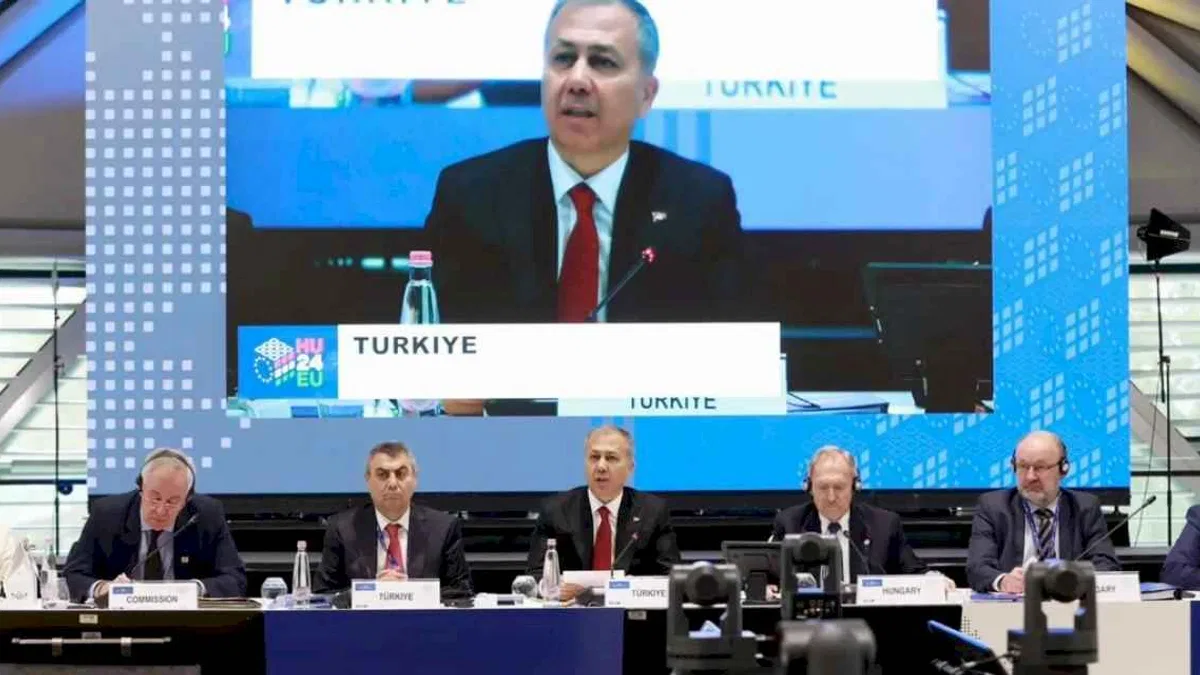 Bakan Yerlikaya'dan 'göç' mesajı