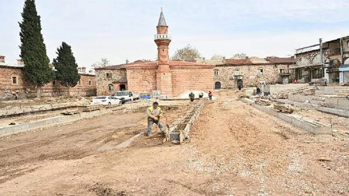 Bursa'nın kalbi 'Hanlar'da geri sayım