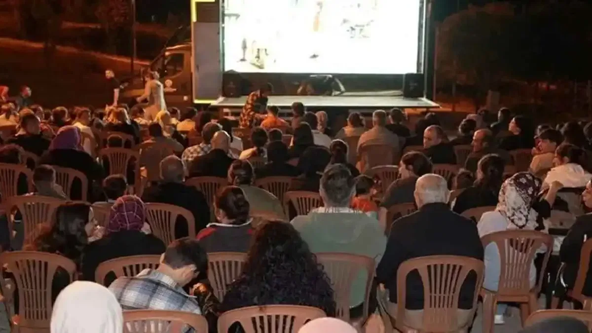 “Köyümde Sinema Günleri” ile nostalji rüzgarı sürüyor