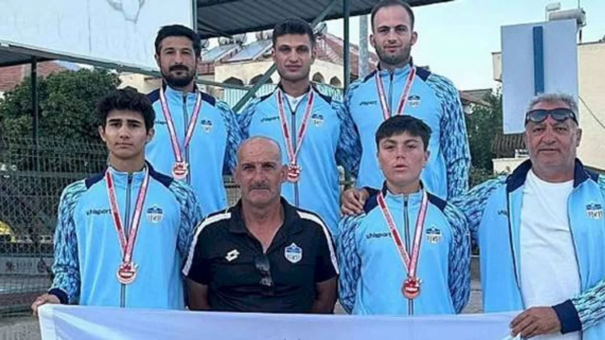 Kahramankazan Belediyespor Kulübü Bocce Takımı, Antalya'daki uluslararası turnuvadan başarıyla döndü.