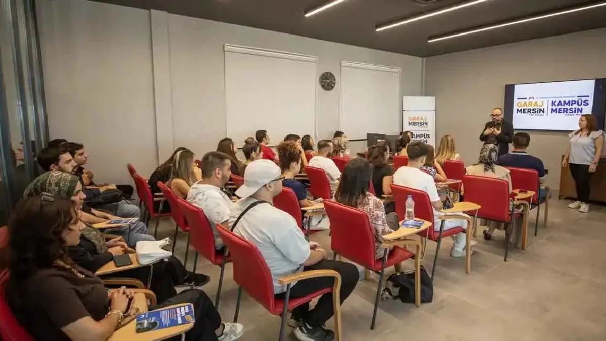 Mersin’de gençler eğitimden istihdama adım atıyor
