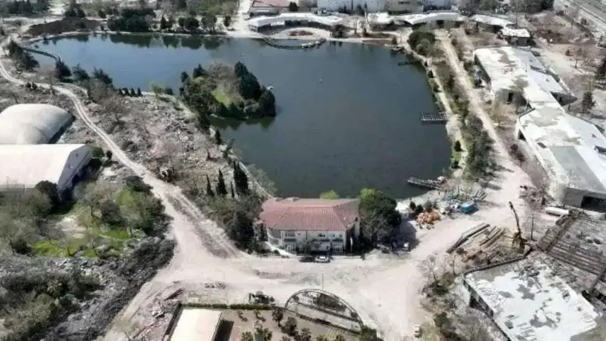 İzmit Millet Bahçesi şekillenmeye başladı