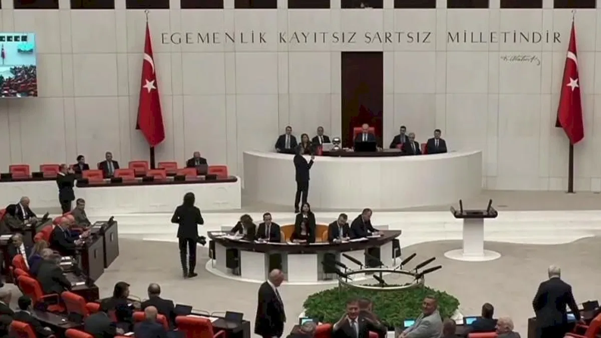 TBMM, İran’a yönelik saldırıları kapalı oturumda görüşüyor