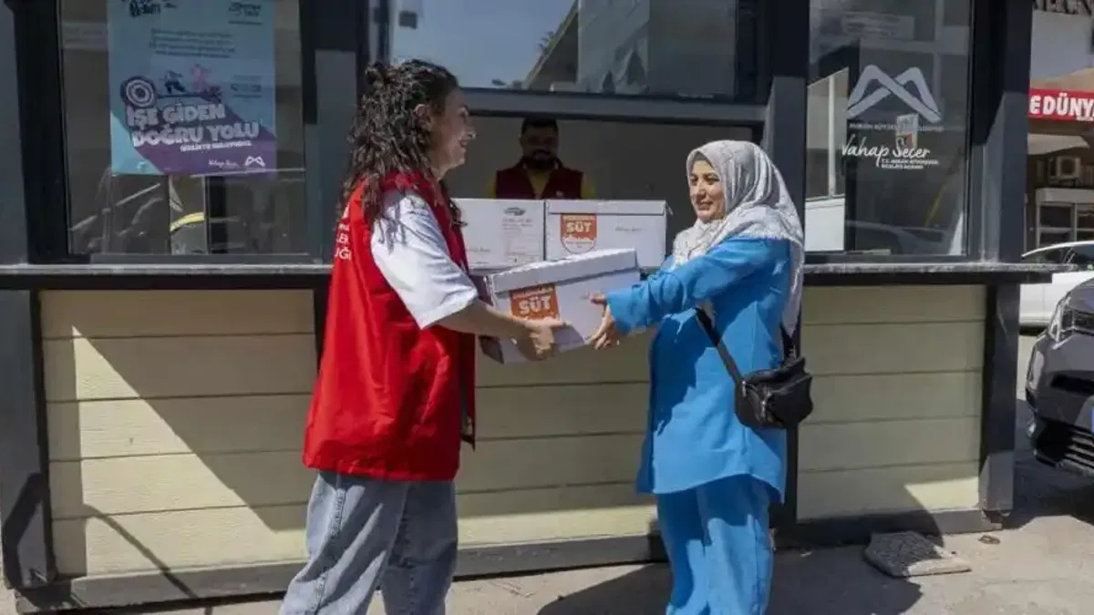 Mersin’de anne adaylarına ‘Hamile Bakım Sütü’ desteği