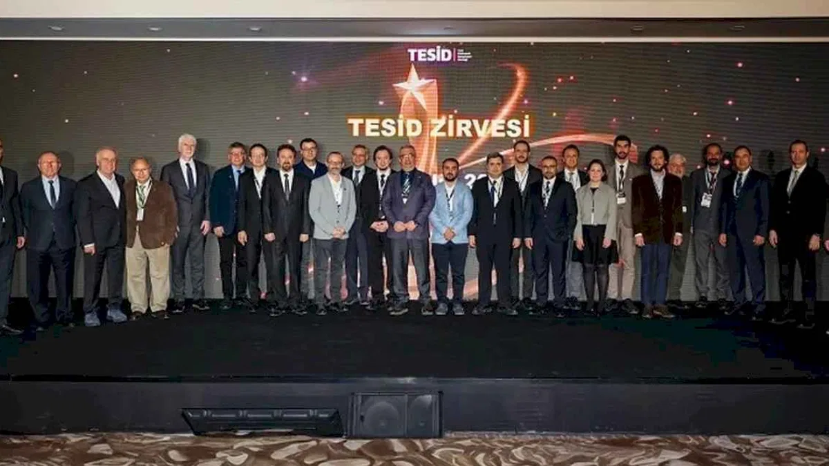 TESİD zirvesinde elektronik sektörünü buluşturdu