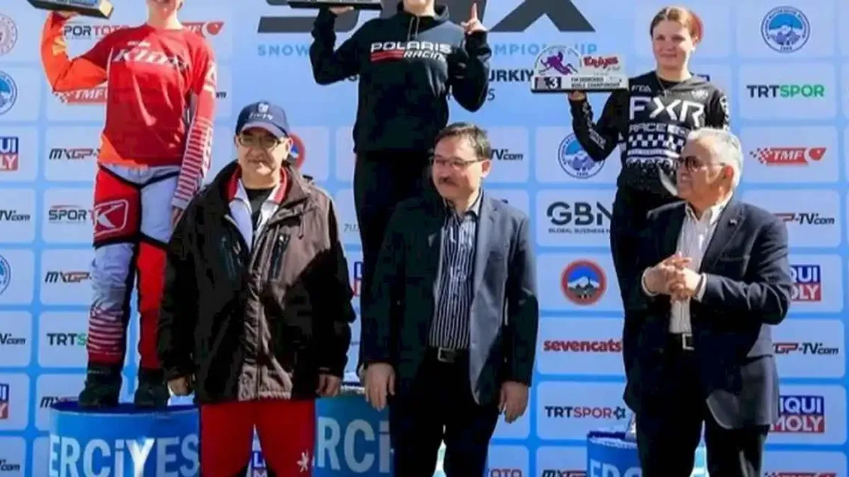 Erciyes, Dünya Kar Motosikleti Şampiyonası’na ev sahipliği yaptı