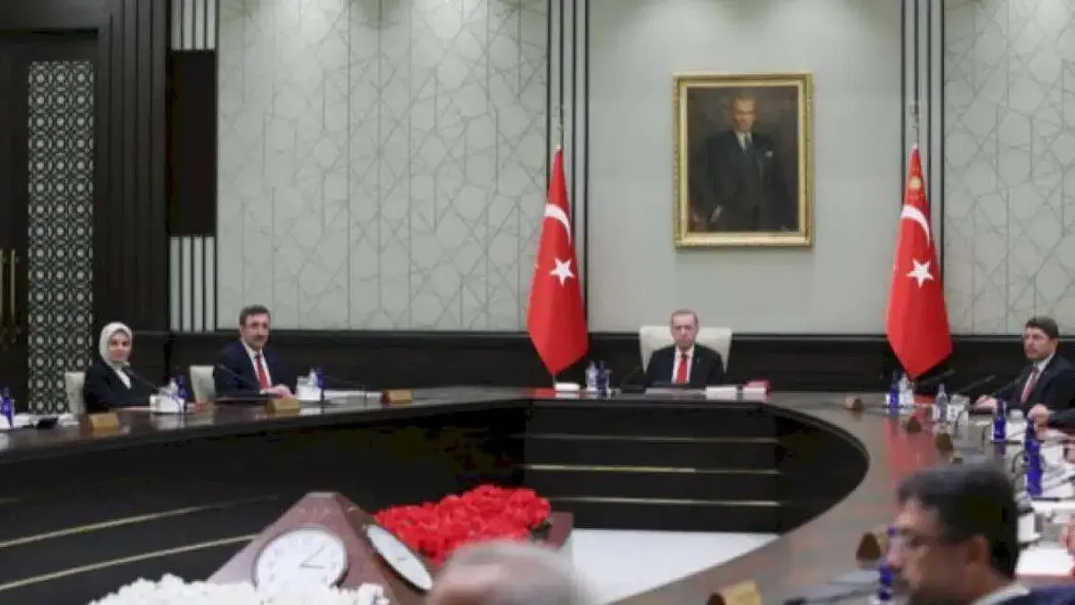 Kabinede gündem yoğun...