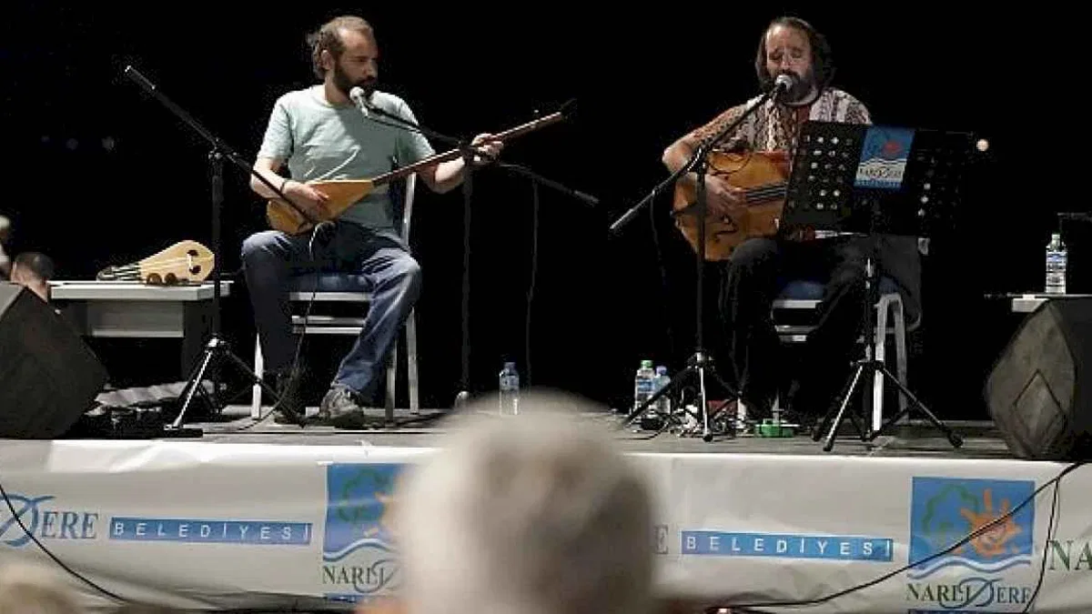 Narlıdere Sahilevleri'nde müzik ziyafeti