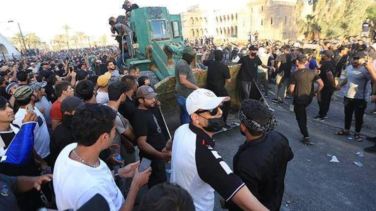 Bağdat'ta Sadr yanlıları yeniden Yeşil Bölge'ye girmeye çalışıyor