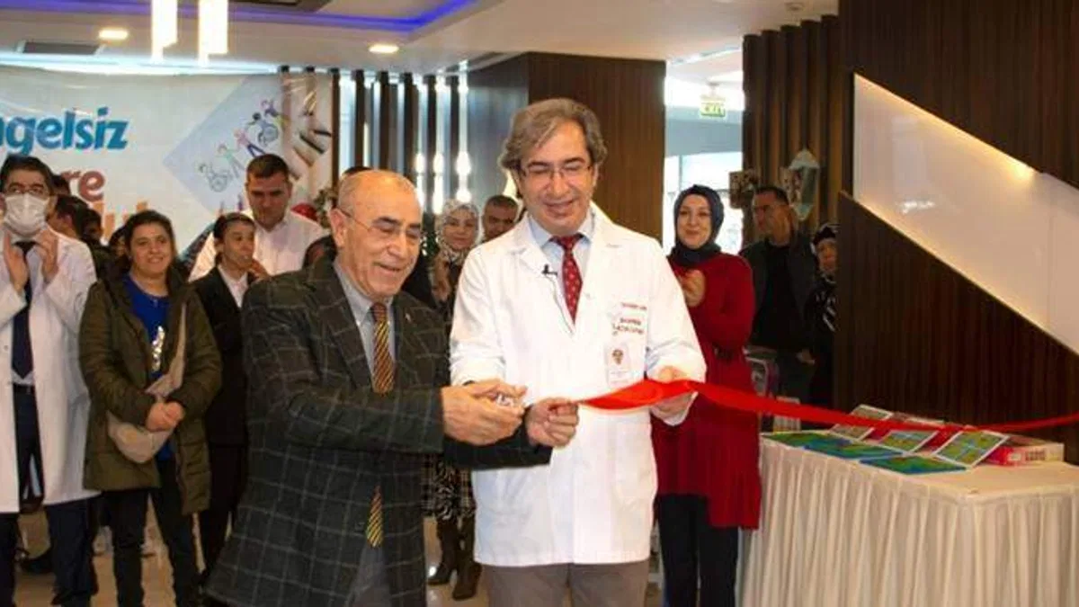 Medical Point'te "Engelsiz Düşlere Yolculuk" sergisi