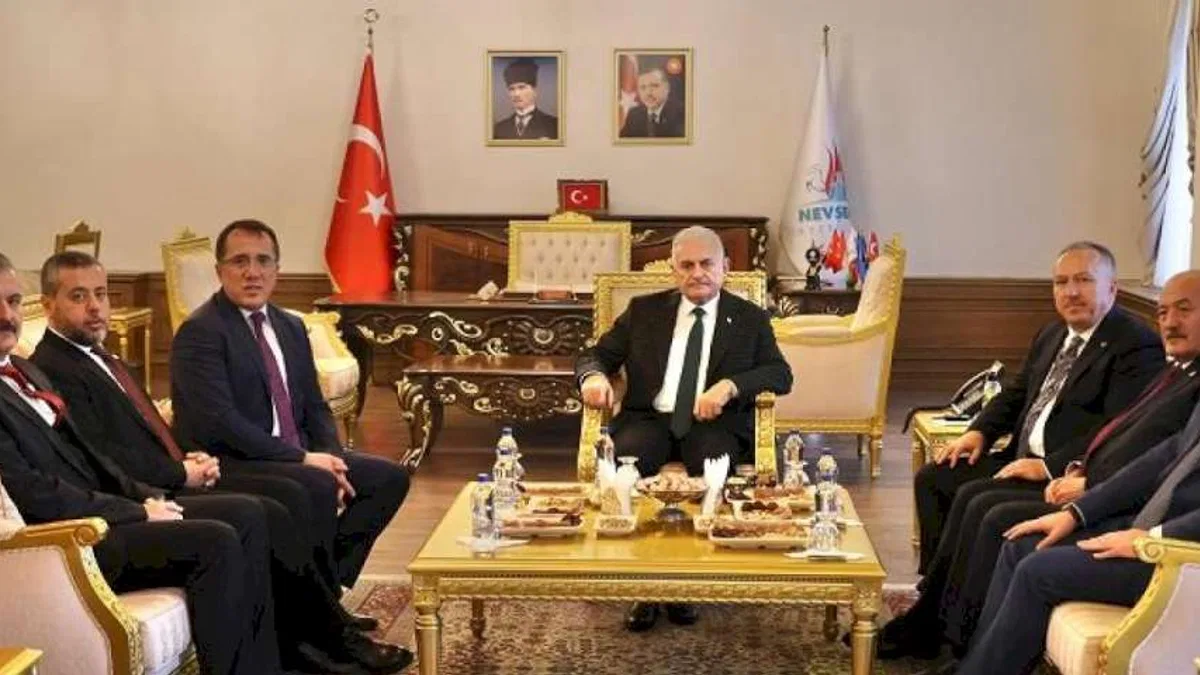 Binali Yıldırım'dan Nevşehir Belediyesi'ne ziyaret