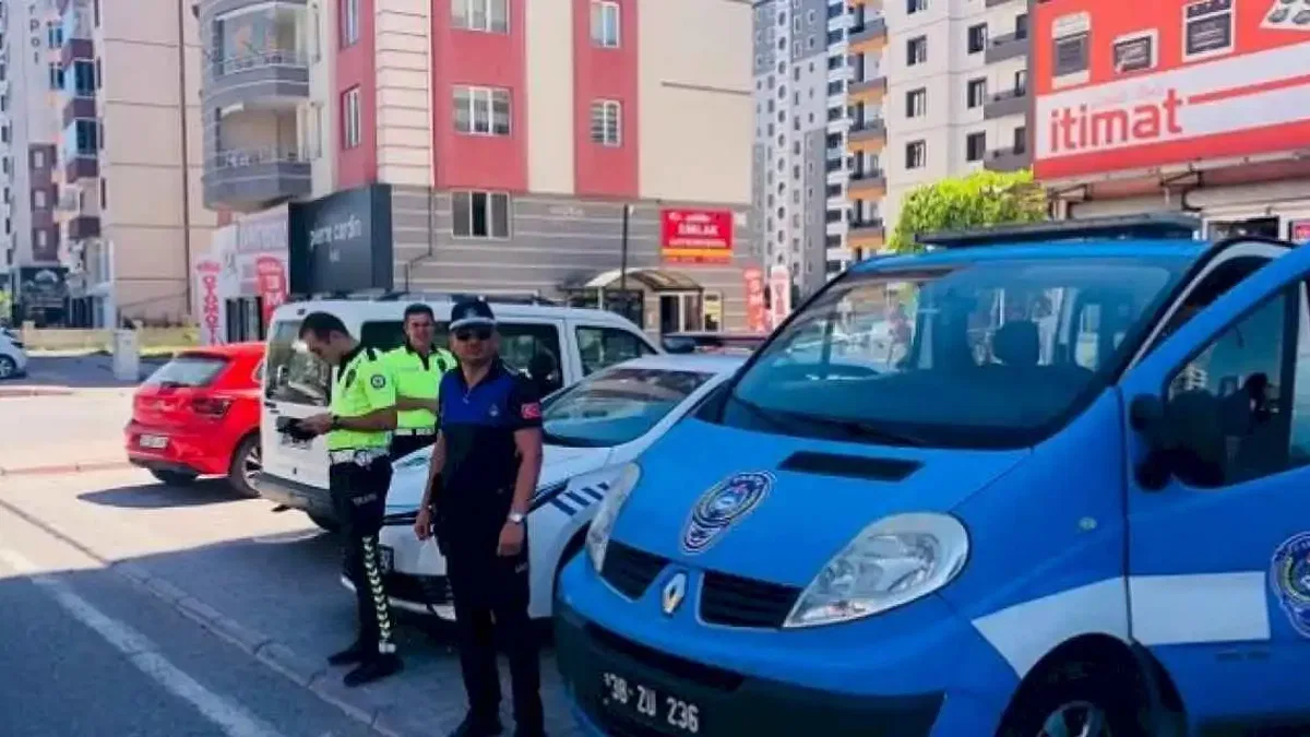 Kayseri zabıtası bayramda sahada