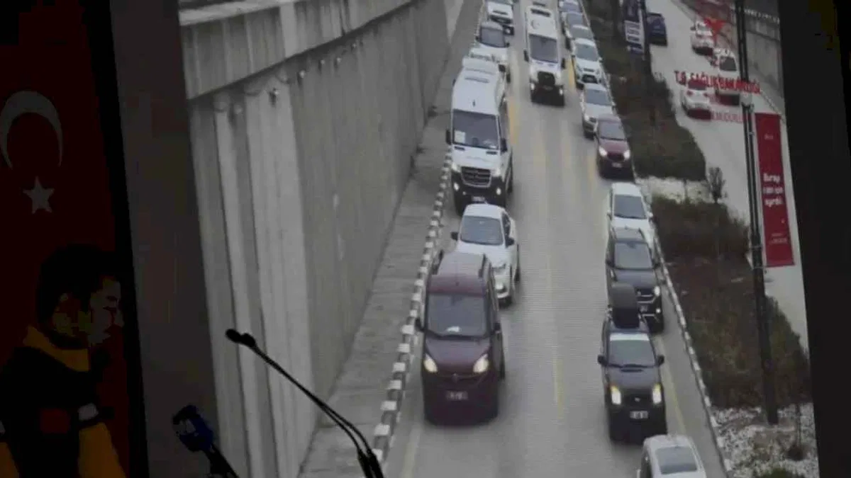 Manisa'da 'fermuar sistemi' topluma tanıtılıyor
