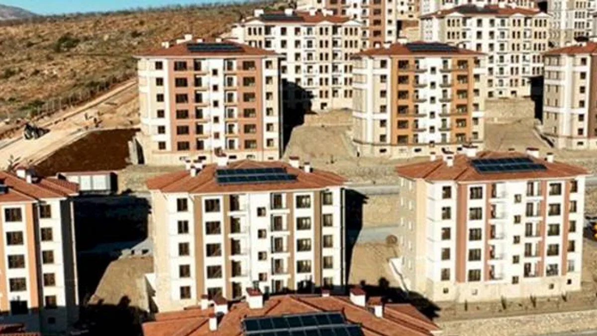 Kahramanmaraş'ta TOKİ konutlarına 'sur' benzetmesi!